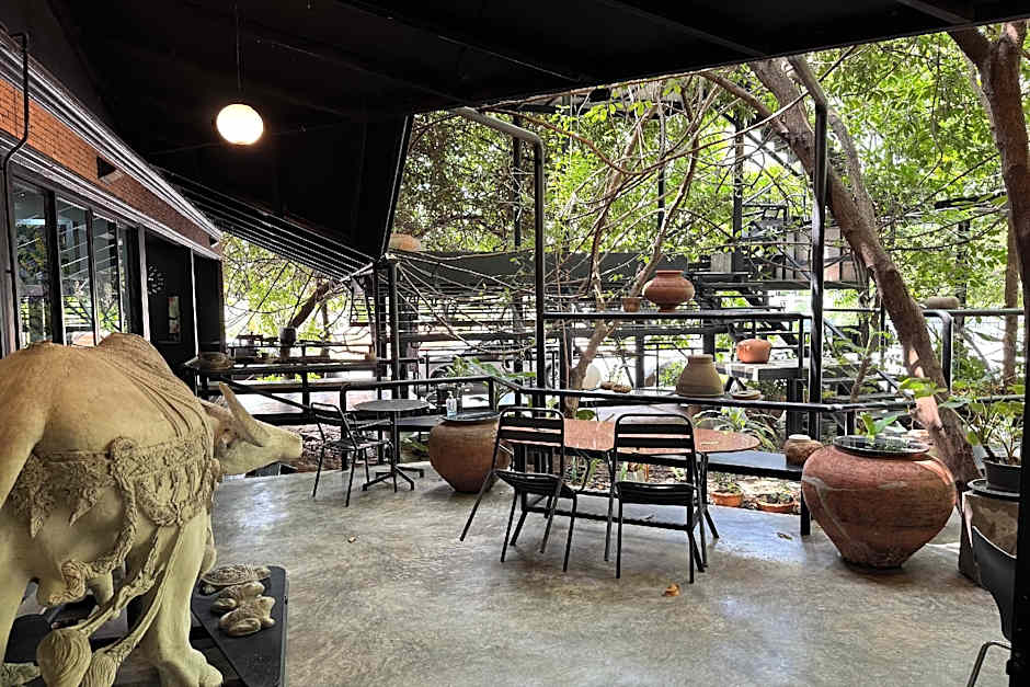 Silp-Pa Phra Nakhon Si Ayutthaya Hotel