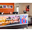 Motel 6-Bakersfield, CA - Convention Center