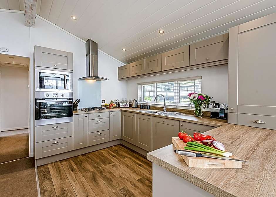 Woodside Coastal Retreat