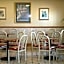 Super 8 by Wyndham Platte City Kansas City Area