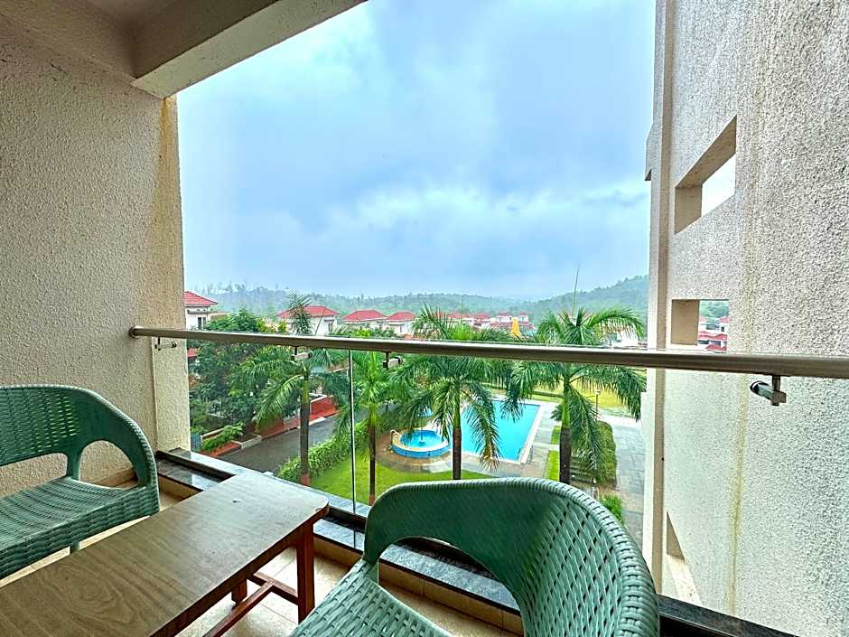 Hotel Sadhana Executive- Dapoli