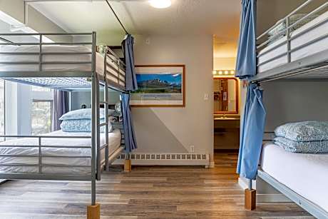 Bed in 6-Bed Female Dorm Ensuite