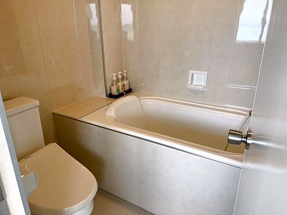 Golden Sun Beach Hotel - Vacation STAY 51362v
