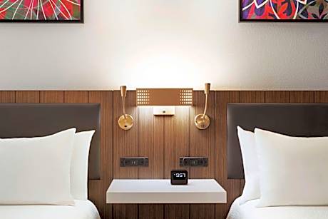 Queen Room with Two Queen Beds - Mobility Access