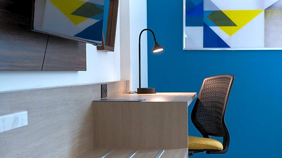 Holiday Inn Express Toluca Galerias Metepec By IHG