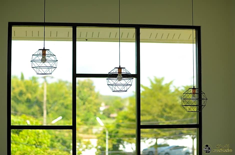 แอ่ว-ดีLD Hotel&Residences