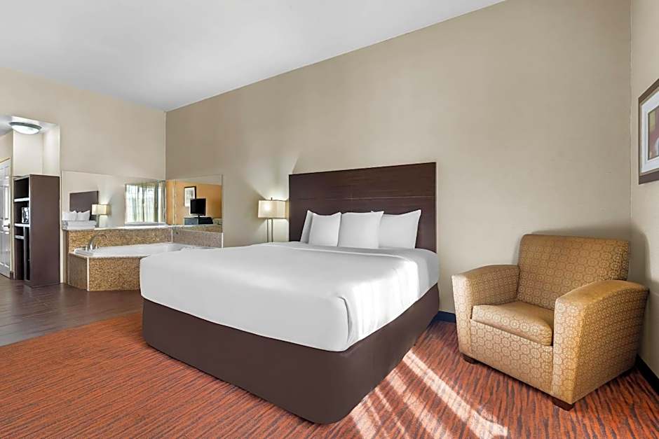 Comfort Suites Clovis