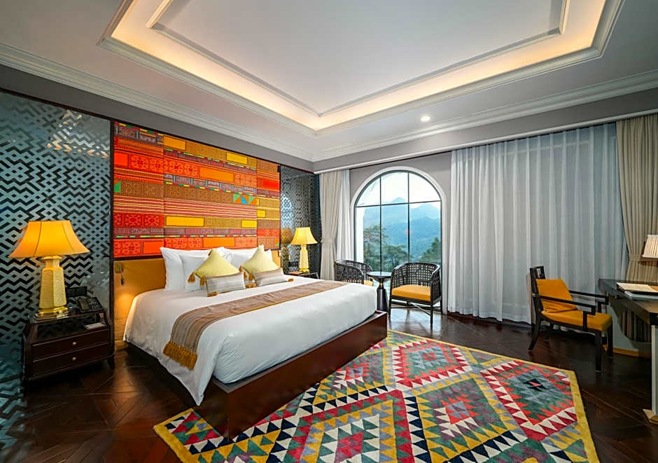 Photo 1 of 5 of Ambassador Suite