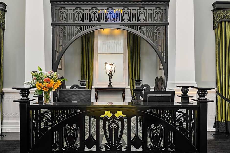 Hydro Majestic Blue Mountains