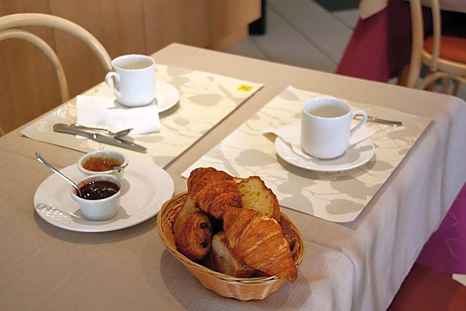 Chez Terrassier - Logis Hotels - Hotel et Restaurant