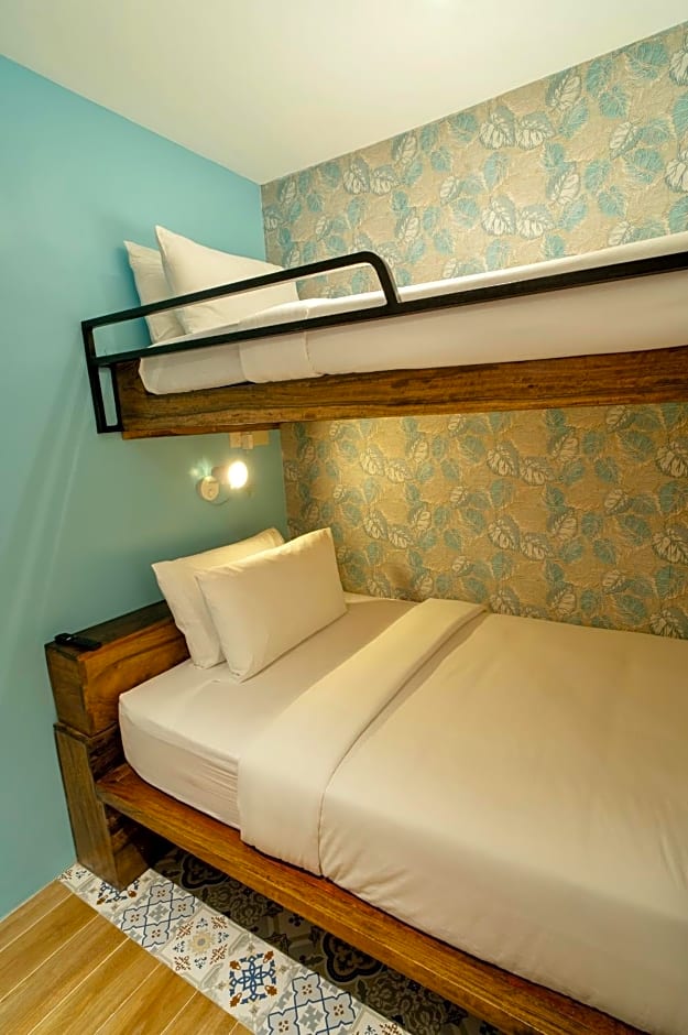 J Boutique Hotel El Nido Managed by H Hospitality Group