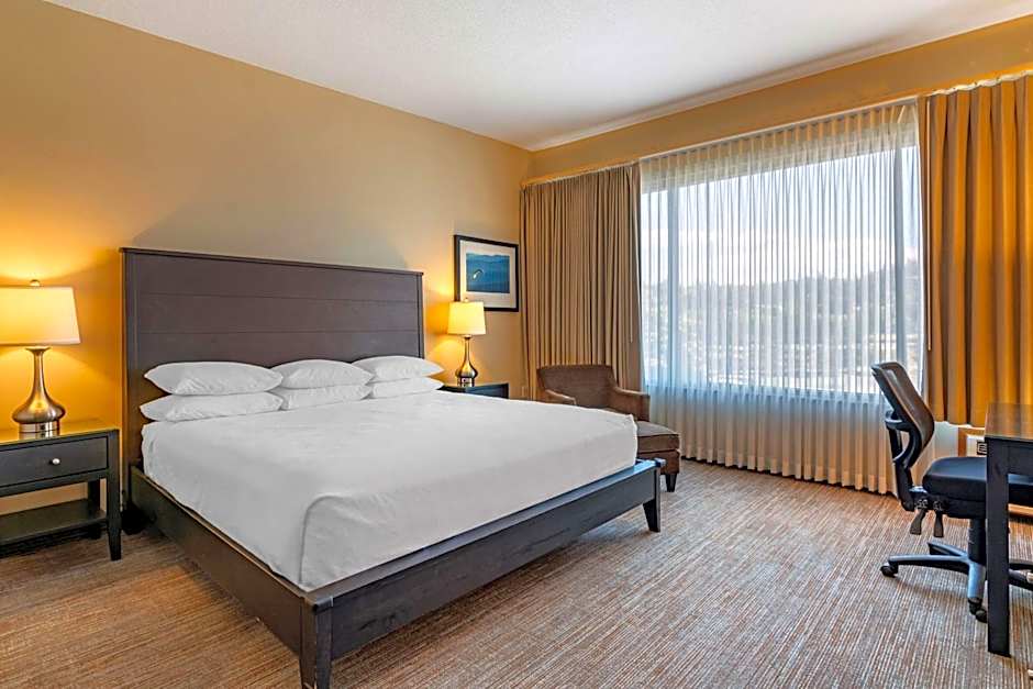 Best Western Plus Hood River Inn
