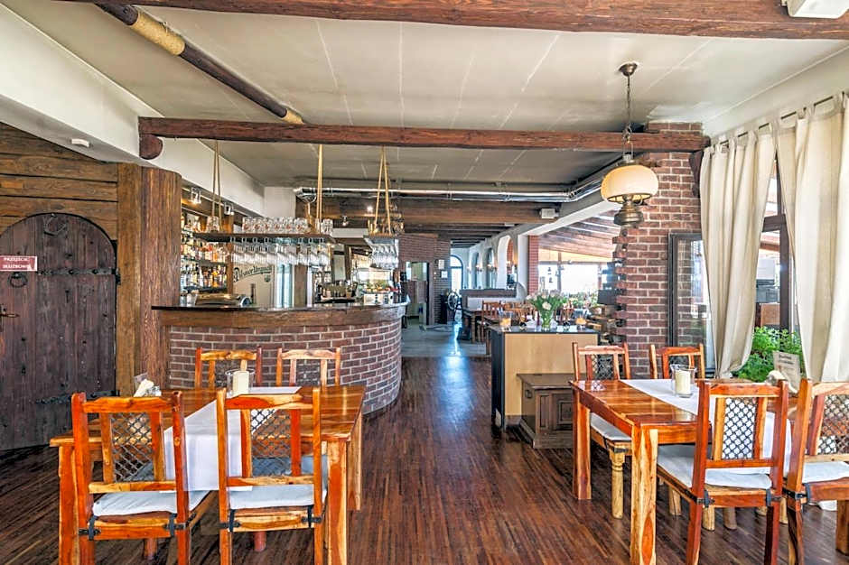 COLUMBUS Apartamenty Ustka - Limanowskiego 1