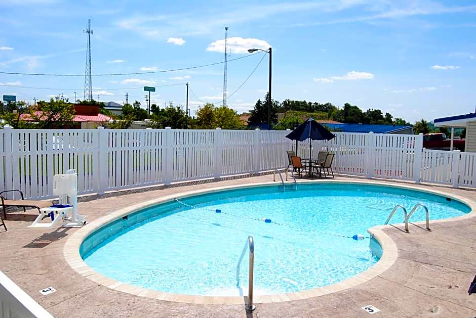 Americas Best Value Inn & Suites St. Clairsville Wheeling