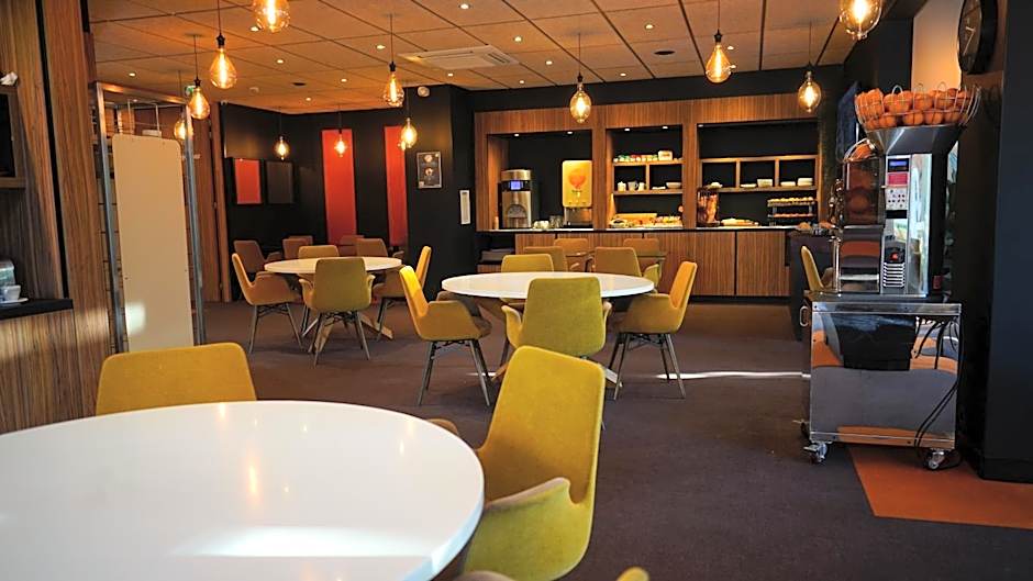 Campanile NATURE - Clermont-Ferrand Nord Riom