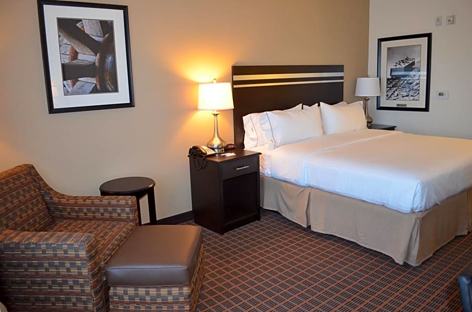 Holiday Inn Express and Suites Golden Denver Area