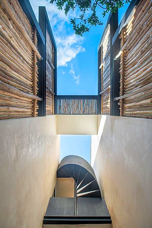 Amaka Calma Tulum
