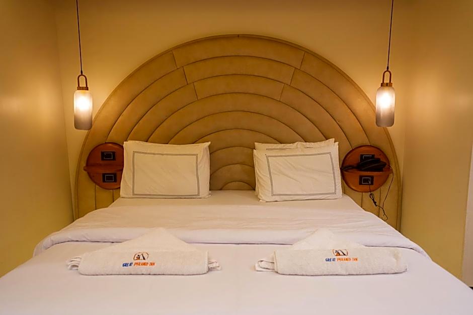 Great Pyramid Inn