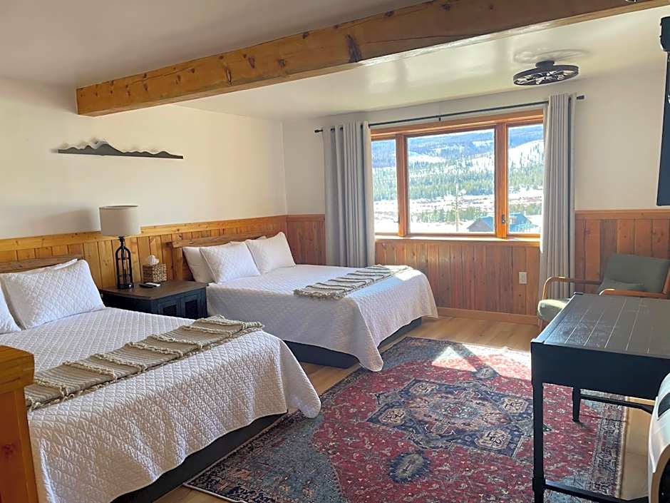 Lava Mountain Lodge