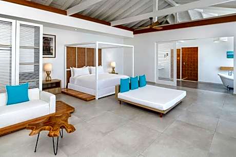 One-Bedroom Villa with Balcony and Ocean View