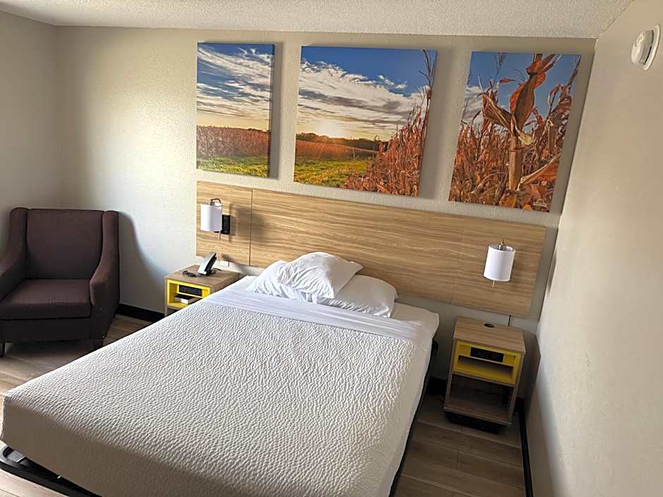 Days Inn by Wyndham Muncie -Ball State University