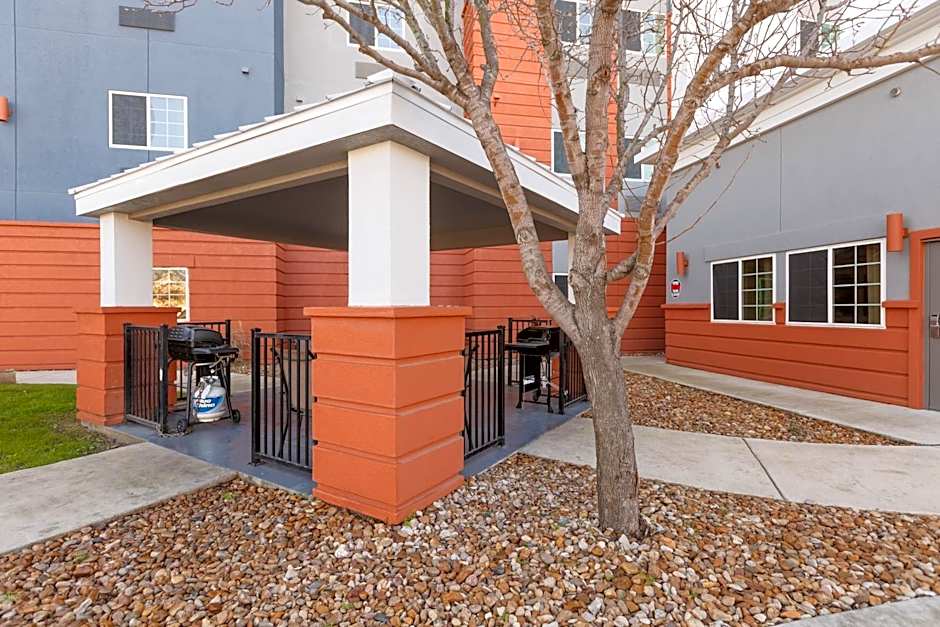 Candlewood Suites San Marcos By IHG