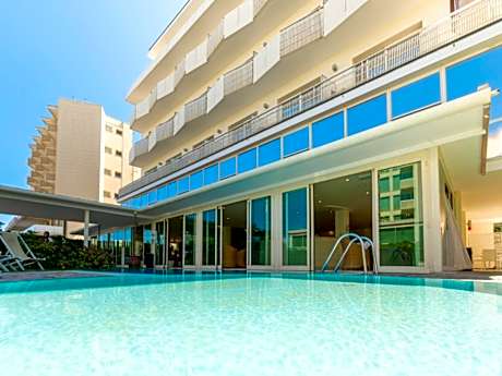 Hotel King - Azzurro Club