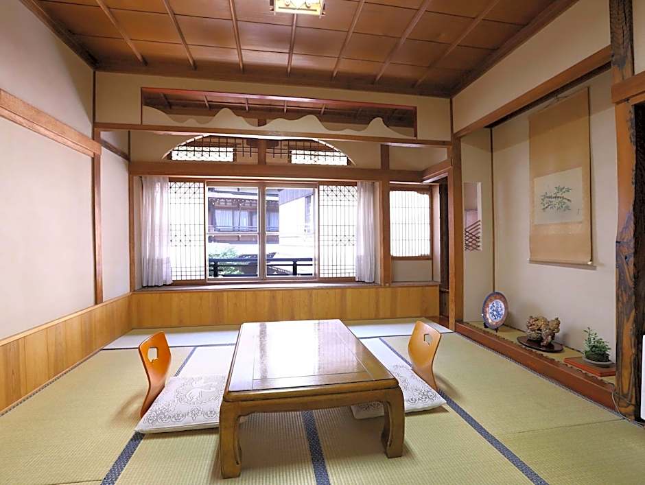 Ikariya Ryokan