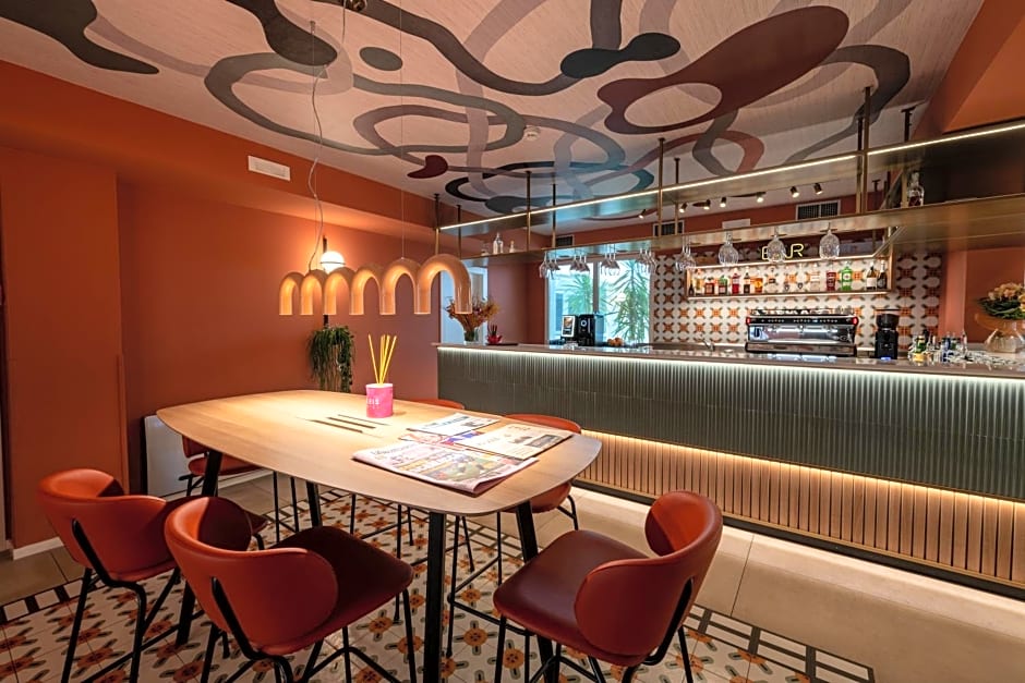Bleis Hotel