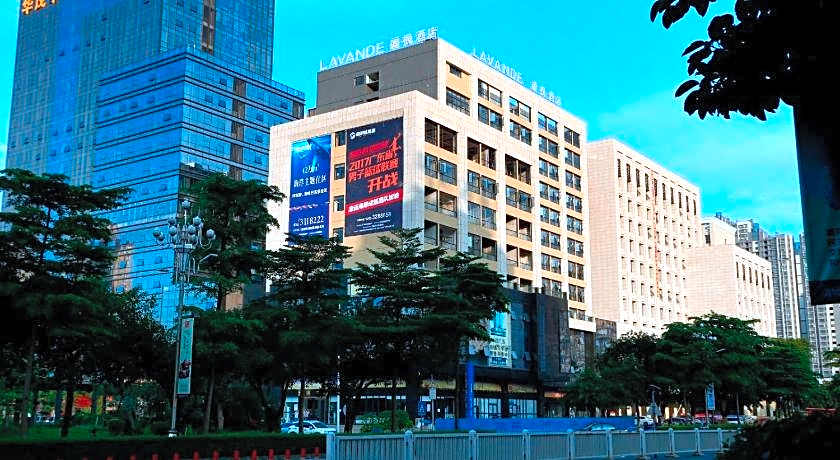 Lavande Hotel Qingyuan Sports Park City Government