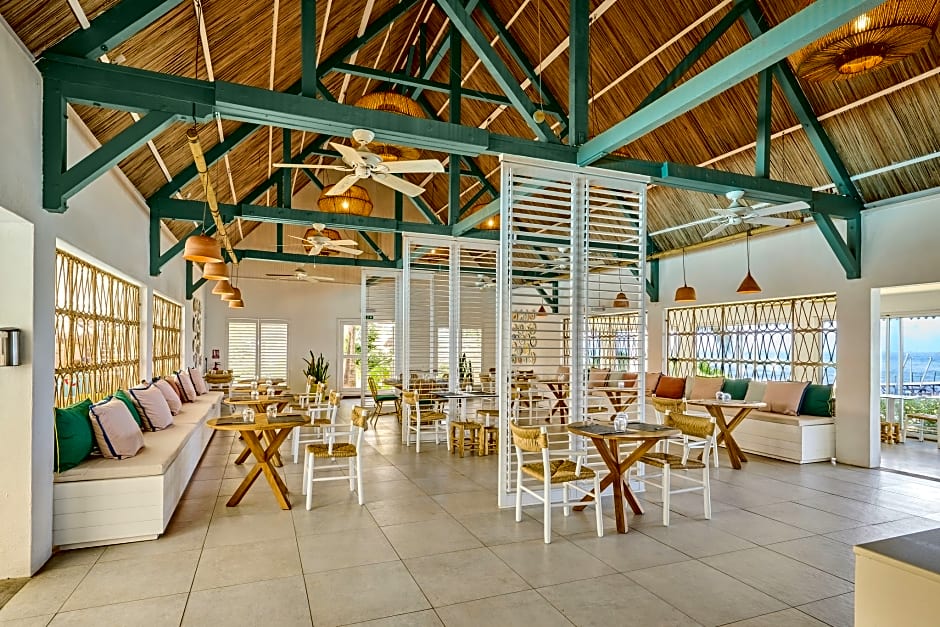 Tropical Attitude, 3 Star