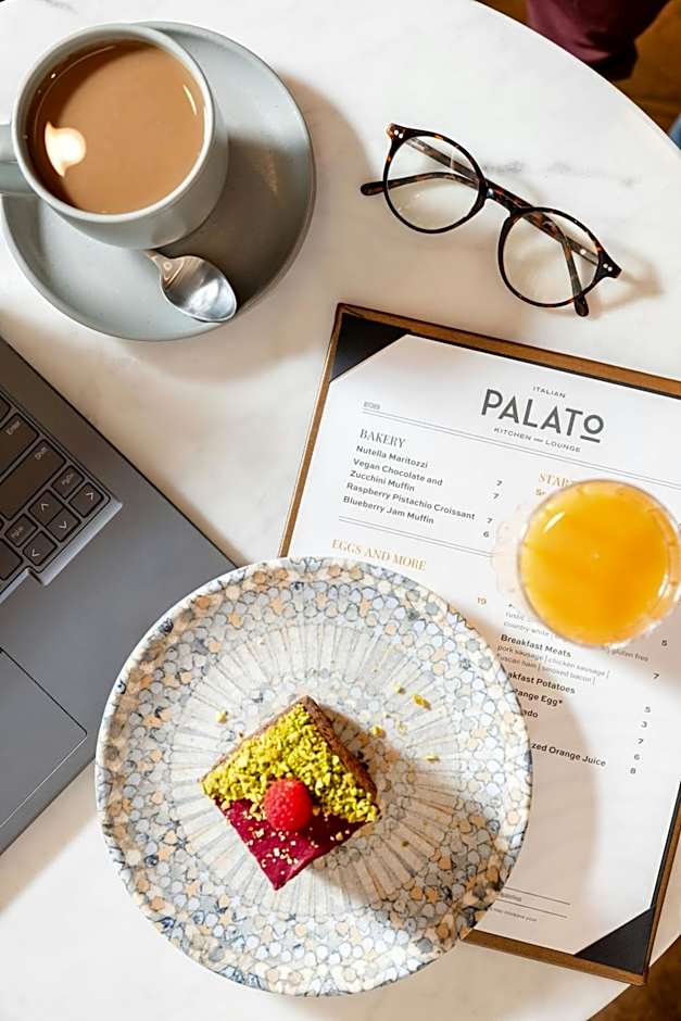 HALL Park Hotel, Autograph Collection