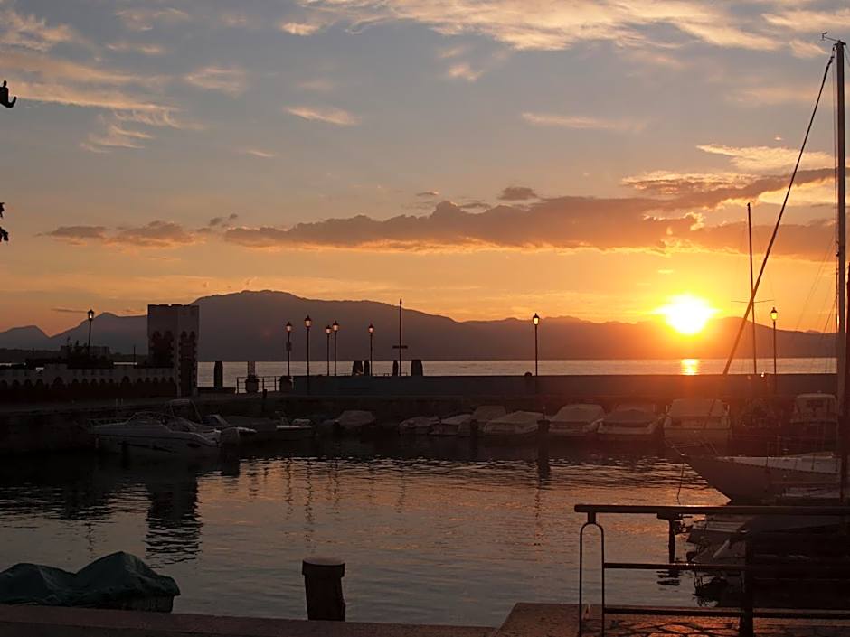 VILLA GARUTI VILLAGE