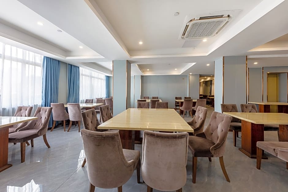 JIN HENG HUA YAN HOTEL