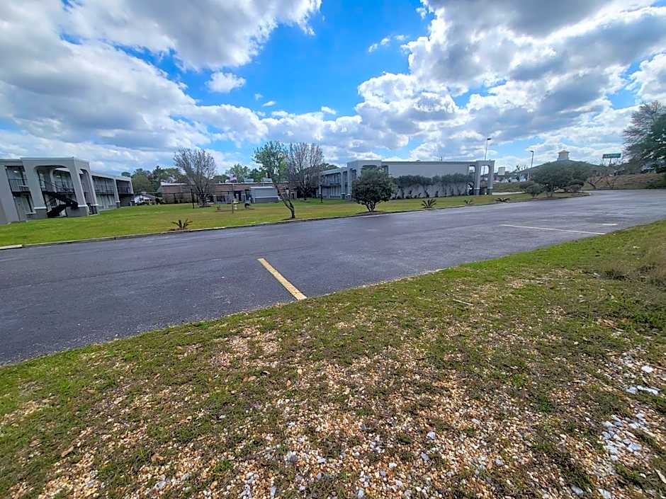 Econo Lodge Andalusia