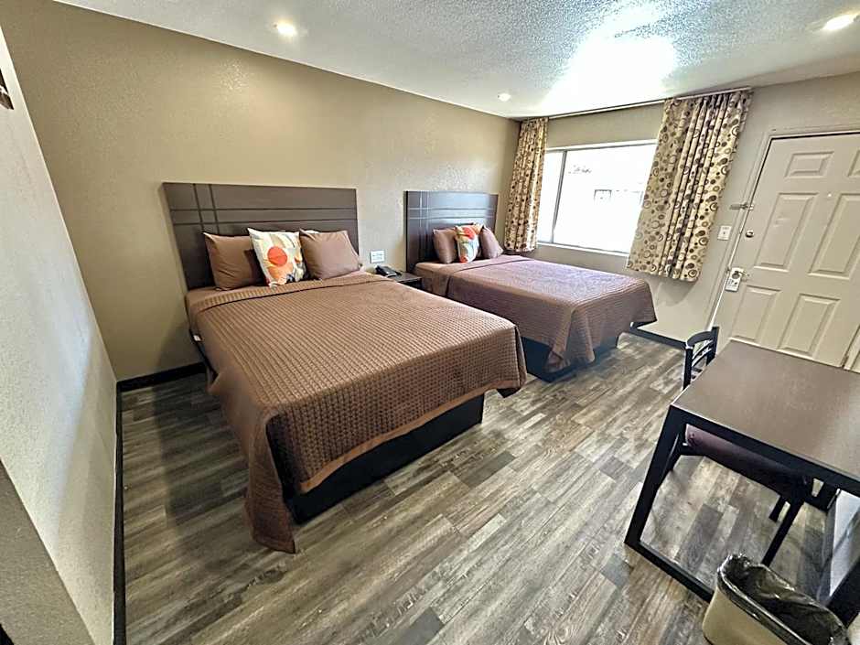 Hotel West Inn NAU - Downtown Flagstaff