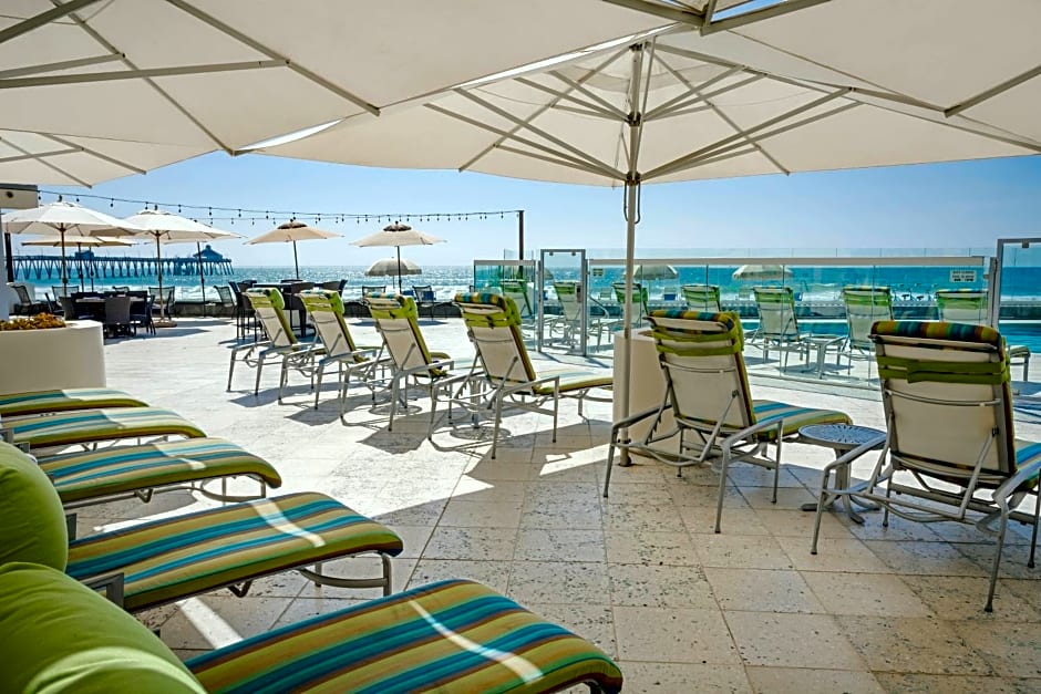 Pier South Resort, Autograph Collection