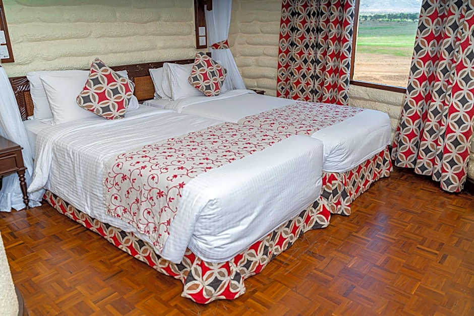 Salt Lick Safari Lodge