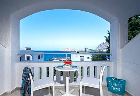 Studio with Sea View