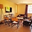 Acacia Tree Lodge