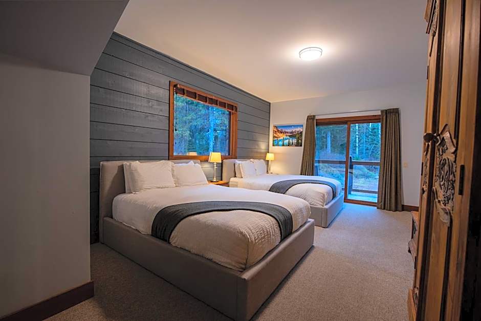 Winston Lodge