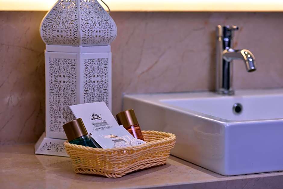 Alaaddin Beach Hotel - Adult Only