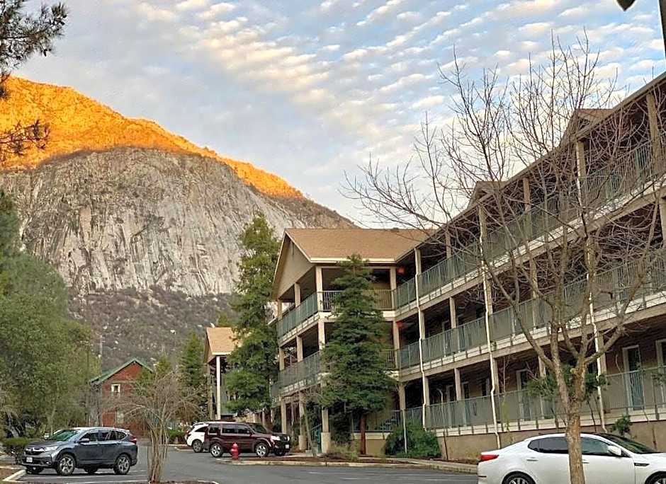 Spark by Hilton El Paso University