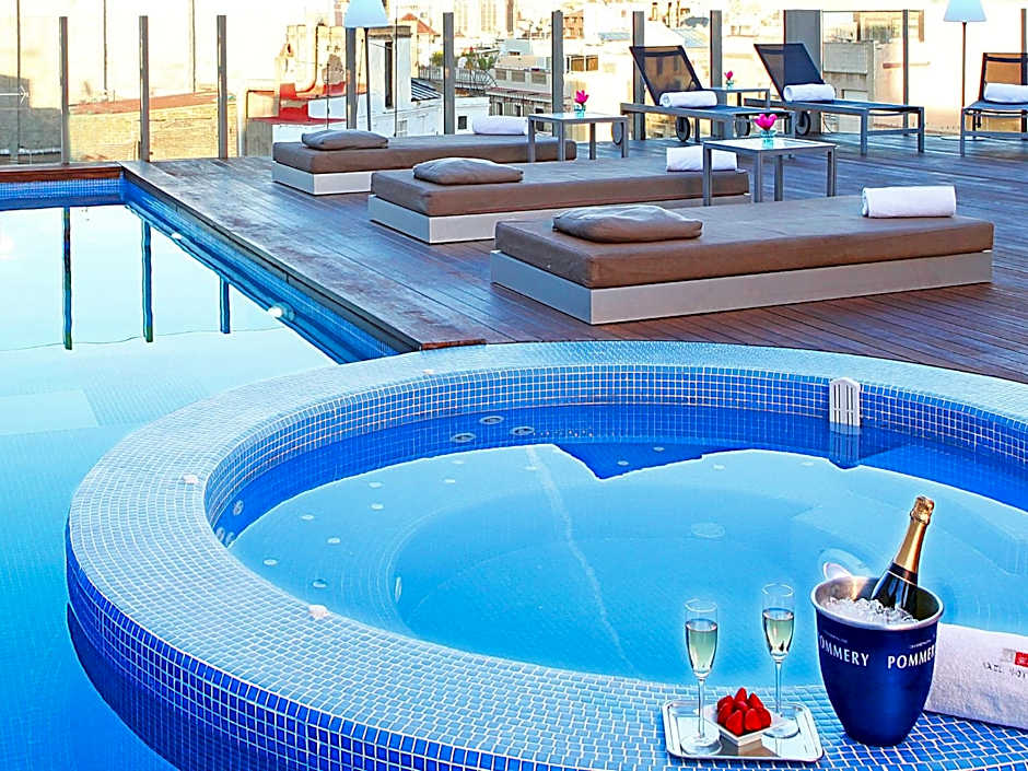 Axel Hotel Barcelona - Adults Only