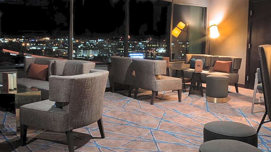 Holiday Inn Long Beach - Airport By IHG