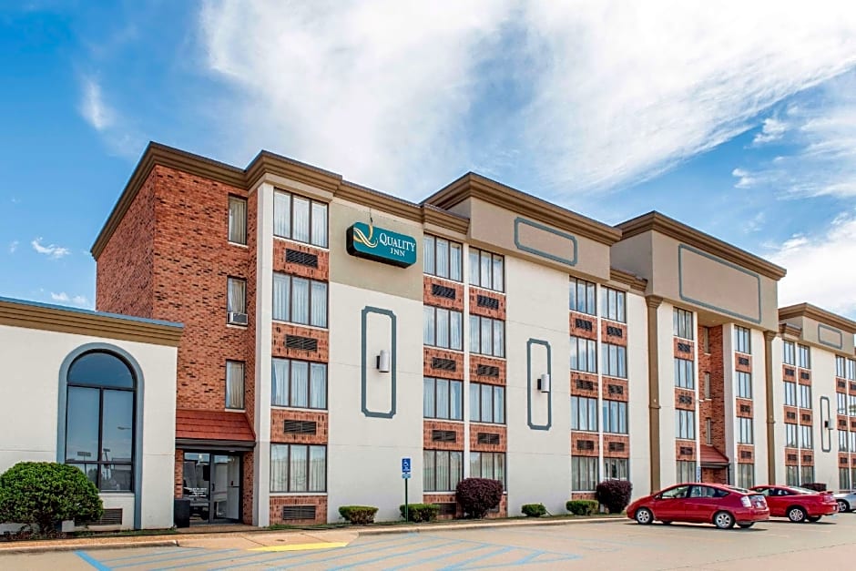 Quality Inn Festus