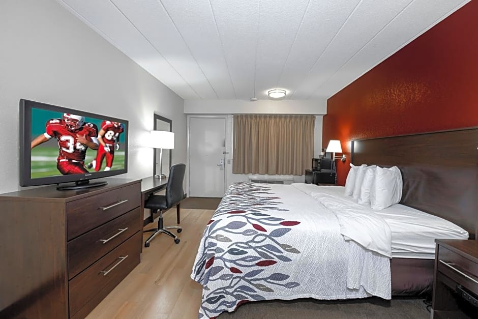 Red Roof Inn Bakersfield
