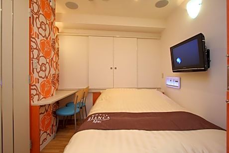 Economy Double Room + Early Check in at 15:00