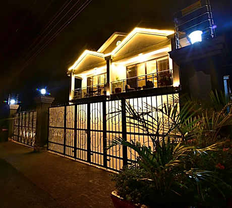ENTEBBE STAY Apart-Hotel