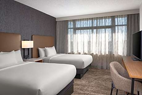 Corner Suite with Two Queen Beds